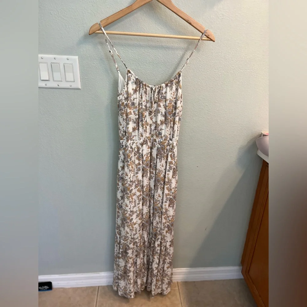 Abercrombie & Fitch Floral Tie-Front Dress - Picture 3 of 5